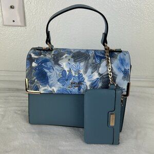 Dune London Blue Hand Bag Very Nice. 1601